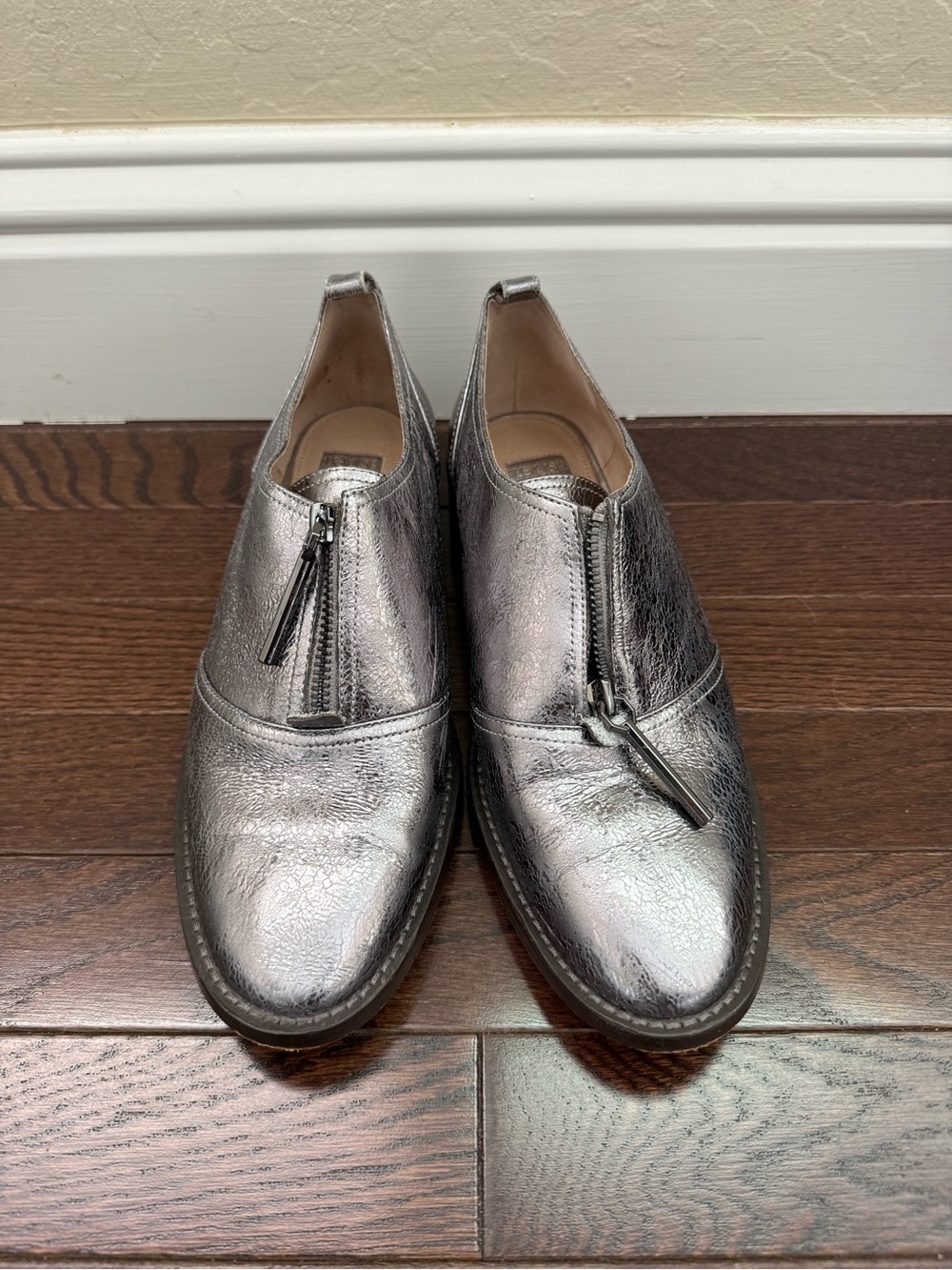 Louise Et Cie Womens Metallic Loafers